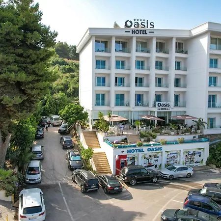 Hotel Oasis