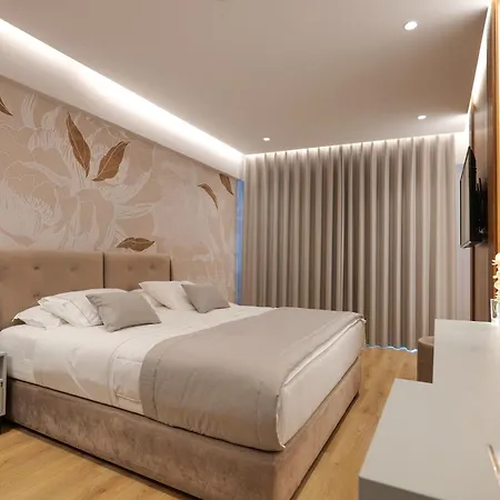 Hotel Oasis 4*