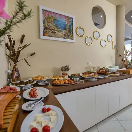 Oasis 4*