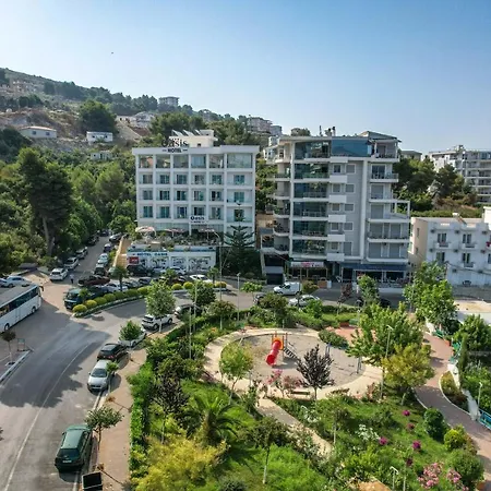 Oasis 4*