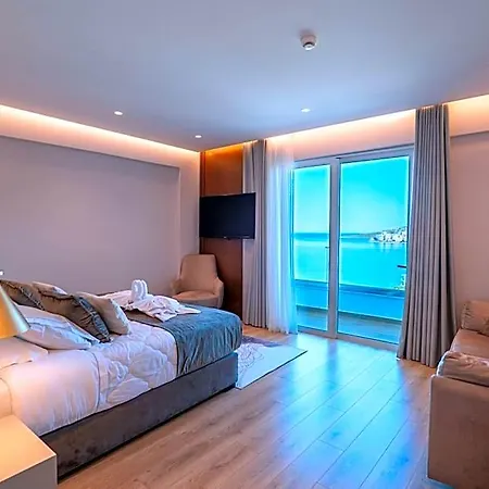 Hotel Oasis 4*