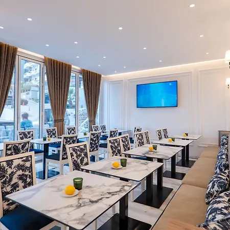 Hotel Oasis Saranda